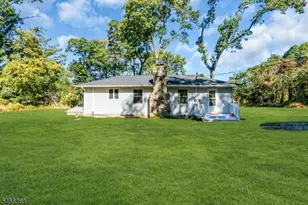 632 Dorothy Ln, Roxbury Township, NJ 07850 - Photo 23