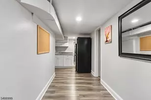 20 Lake St, East Orange, NJ 07017 - Photo 27