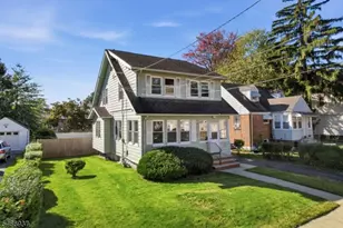 428 E 4th Ave, Roselle, NJ 07203 - Photo 3