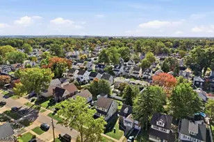 428 E 4th Ave, Roselle, NJ 07203 - Photo 29
