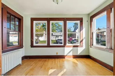 428 E 4th Ave, Roselle, NJ 07203 - Photo 9