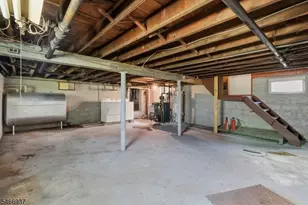428 E 4th Ave, Roselle, NJ 07203 - Photo 21