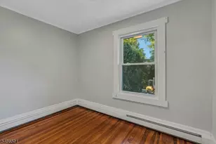 9 Laurel Pl, Montclair, NJ 07043 - Photo 15