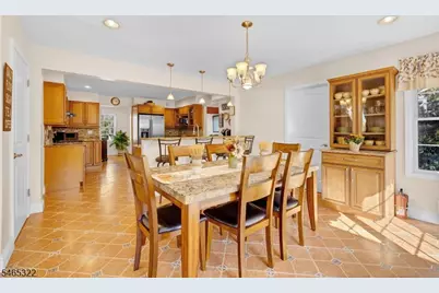 124 Mountain Ave, Warren Township, NJ 07059 - Photo 13