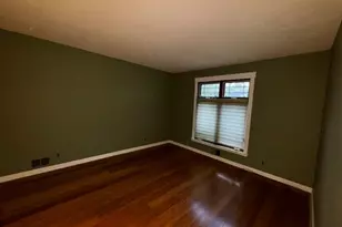 27 Frieda Ln, Woodbridge Township, NJ 07067 - Photo 9