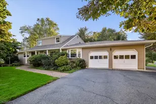 2 Candlewood Ct, Parsippany, NJ 07054 - Photo 1