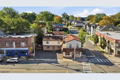 235 Centre St, Nutley, NJ 07110 - Photo 15