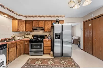 41 Normandy Pl, Irvington, NJ 07111 - Photo 9