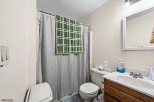 41 Normandy Pl, Irvington, NJ 07111 - Photo 13