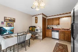 41 Normandy Pl, Irvington, NJ 07111 - Photo 7