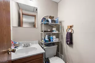 41 Normandy Pl, Irvington, NJ 07111 - Photo 5