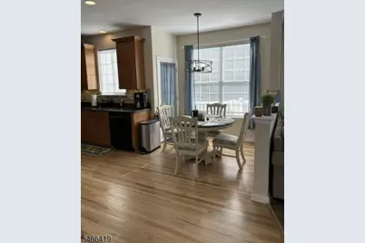 7 Crestview Dr, Mount Olive, NJ 07840 - Photo 5