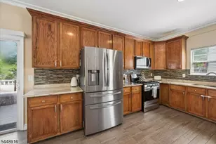 396 Vanderveer Rd, Bridgewater, NJ 08807 - Photo 9