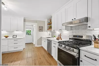 439 Grove St, Montclair, NJ 07043 - Photo 13