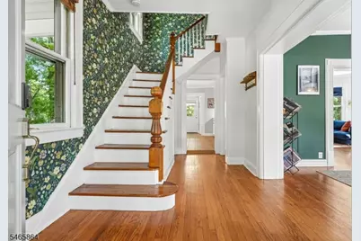 439 Grove St, Montclair, NJ 07043 - Photo 5