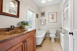 439 Grove St, Montclair, NJ 07043 - Photo 19