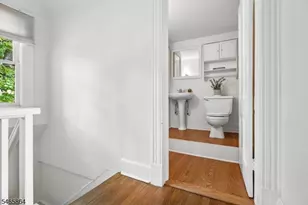 439 Grove St, Montclair, NJ 07043 - Photo 35