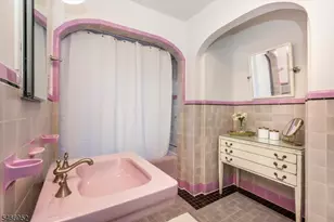 6 Sutherland Rd, Montclair, NJ 07042 - Photo 29