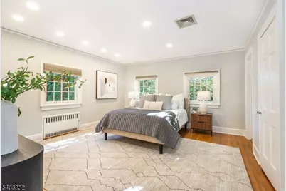 6 Sutherland Rd, Montclair, NJ 07042 - Photo 23
