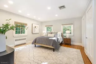 6 Sutherland Rd, Montclair, NJ 07042 - Photo 23