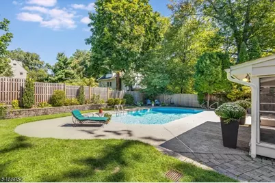 6 Sutherland Rd, Montclair, NJ 07042 - Photo 35