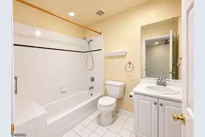 34 Leonard Ter, Roseland, NJ 07068 - Photo 19