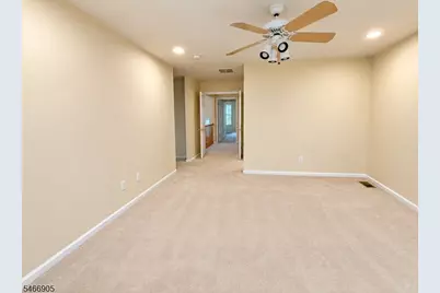 34 Leonard Ter, Roseland, NJ 07068 - Photo 13