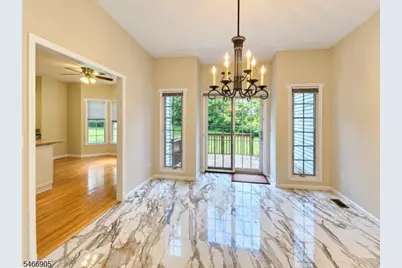 34 Leonard Ter, Roseland, NJ 07068 - Photo 9