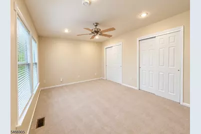 34 Leonard Ter, Roseland, NJ 07068 - Photo 17