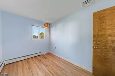418 Laurel St, Boonton Town, NJ 07005 - Photo 15