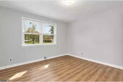 145 Golf Ave, South Plainfield, NJ 07080 - Photo 11