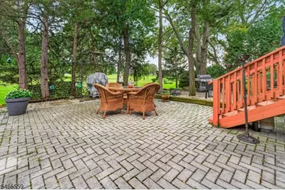 55 Chelsea Cir, Raritan Township, NJ 08822 - Photo 27
