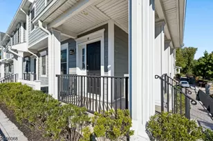 785 Springfield Ave Unit, Summit, NJ 07901 - Photo 13