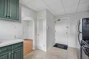 11 George St, Summit, NJ 07901 - Photo 3