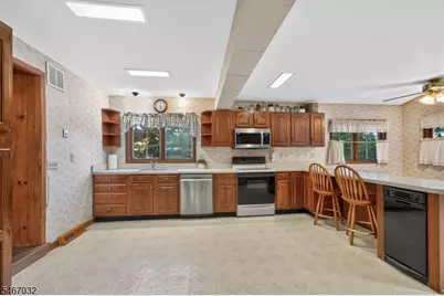 7 Church Rd, Holland Township, NJ 08848 - Photo 15