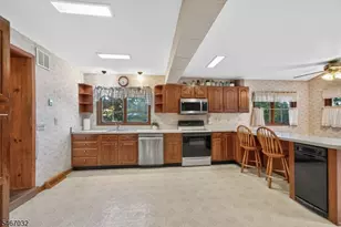 7 Church Rd, Holland Township, NJ 08848 - Photo 15
