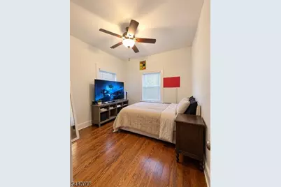 413 Mercer Ave, Roselle, NJ 07203 - Photo 5