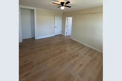 264 Lyons Ave, Newark, NJ 07112 - Photo 5
