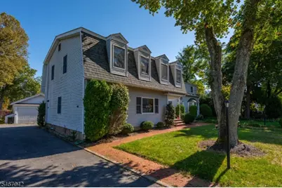 6 May Ave, Pequannock Township, NJ 07444 - Photo 3