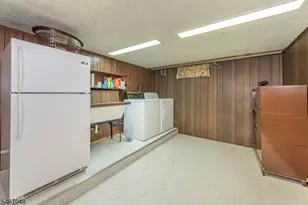 104 Oak St, Dover, NJ 07801 - Photo 17