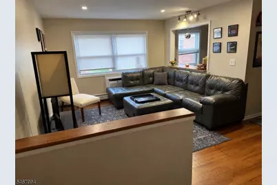 16 Knox Ter #2D, Wayne, NJ 07470 - Photo 3