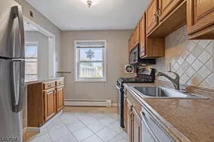 16 Knox Terrace, Wayne, NJ 07470 - Photo 7