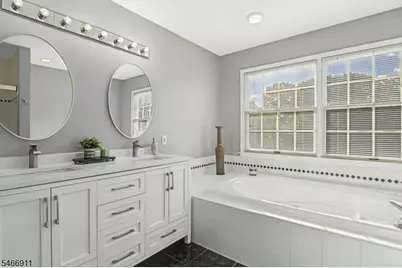 25 Hidden Pond Ct, Raritan, NJ 08869 - Photo 27