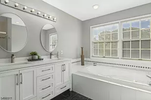 25 Hidden Pond Ct, Raritan, NJ 08869 - Photo 27