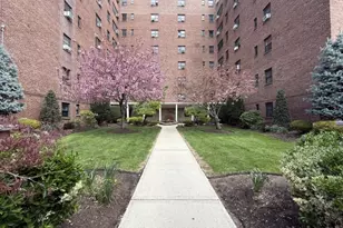 208 Anderson St, Hackensack, NJ 07601 - Photo 1