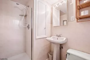 2 Buckingham Dr, Madison, NJ 07940 - Photo 29