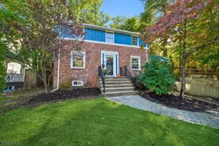45 Wayland Dr, Verona, NJ 07044 - Photo 1