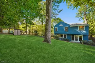 45 Wayland Dr, Verona, NJ 07044 - Photo 39