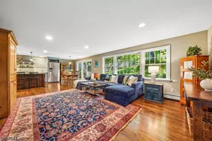 45 Wayland Dr, Verona, NJ 07044 - Photo 7