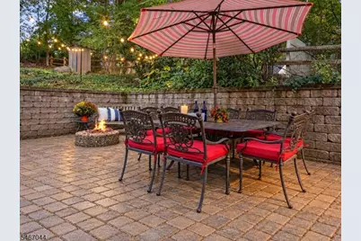 45 Wayland Dr, Verona, NJ 07044 - Photo 43